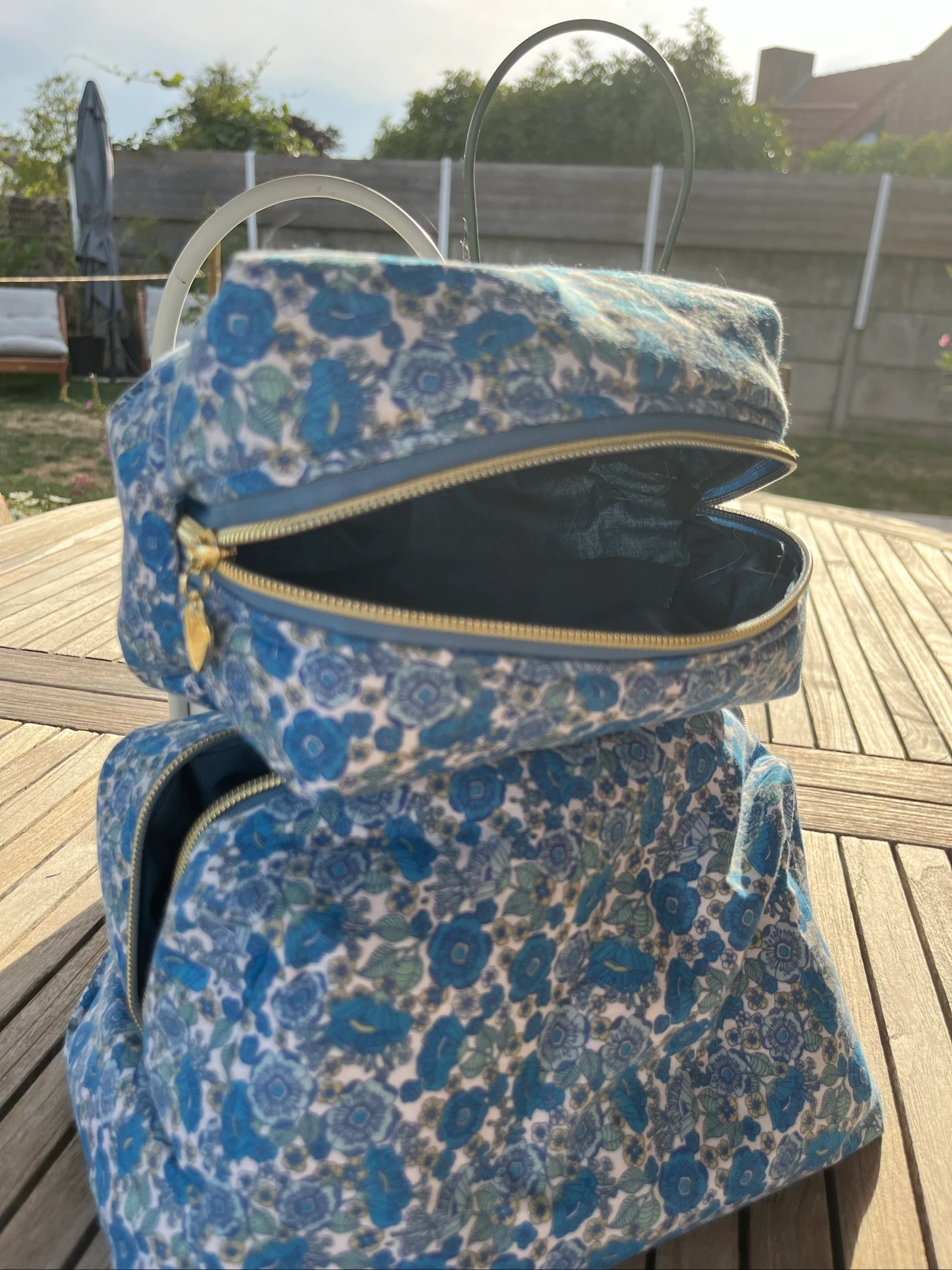 Trousse de toilette fleurie